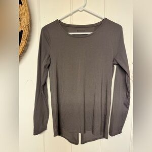 Athleta long sleeve focused